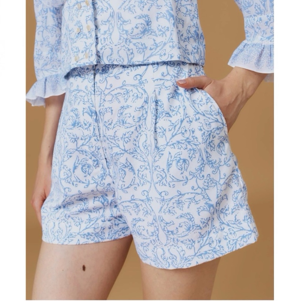 Thierry Colson the WALT shorts in Evora print